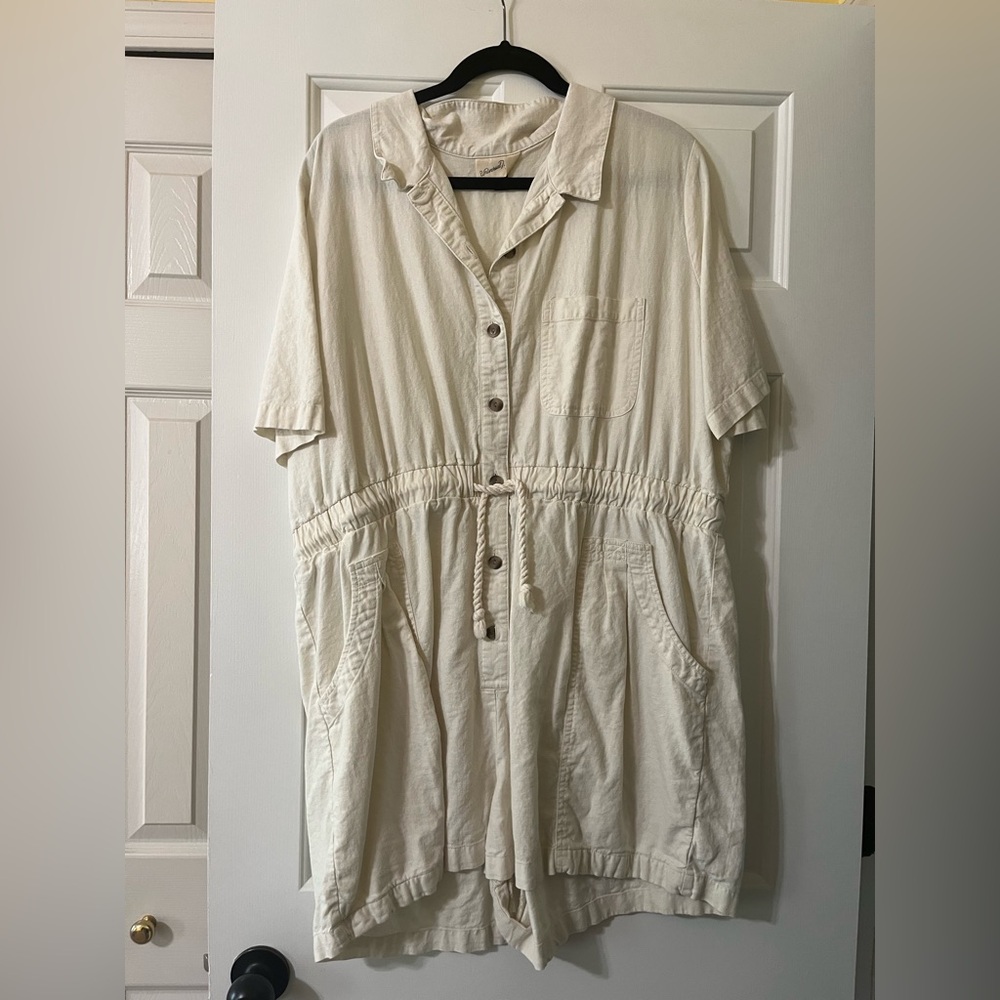 Universal Thread Linen Romper